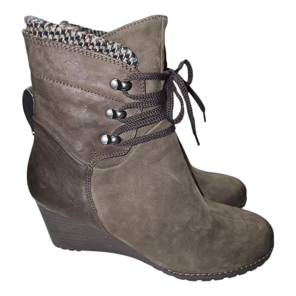 Cobb Hill Rockport Collection Brown Lucinda Lace-up Nubuck Leather Boot 9.5